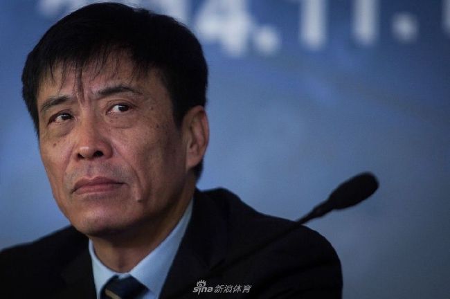 国际足联官方网站确认，国际足联颁奖典礼将在明年1月15日进行，典礼举办地点为伦敦。